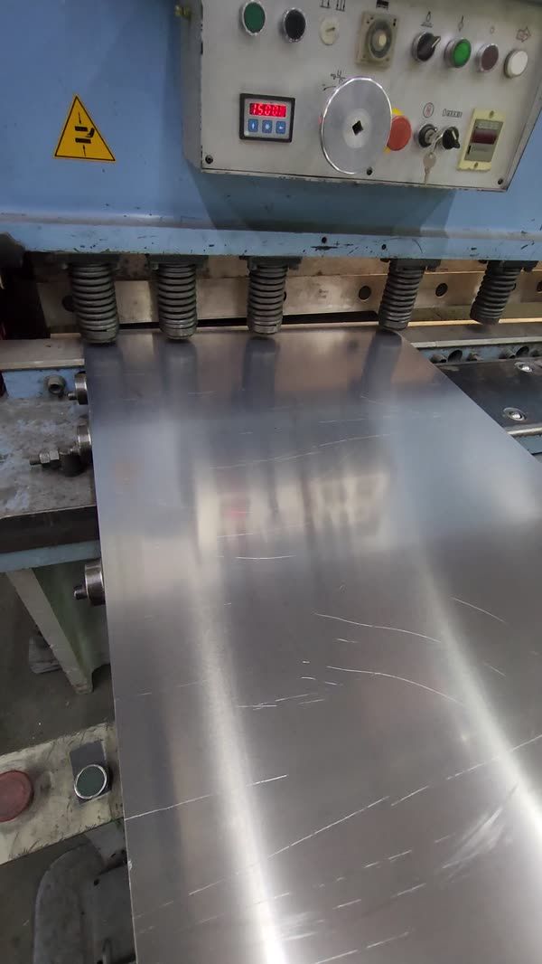 Aluminum sheet on a shop machine