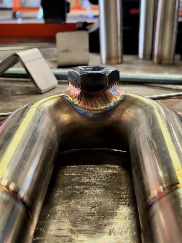 TIG-welded stainless U-bend pipes