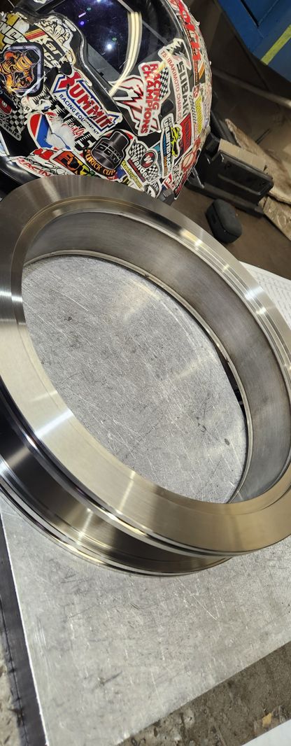 Stainless ring with a TIG-welded seam